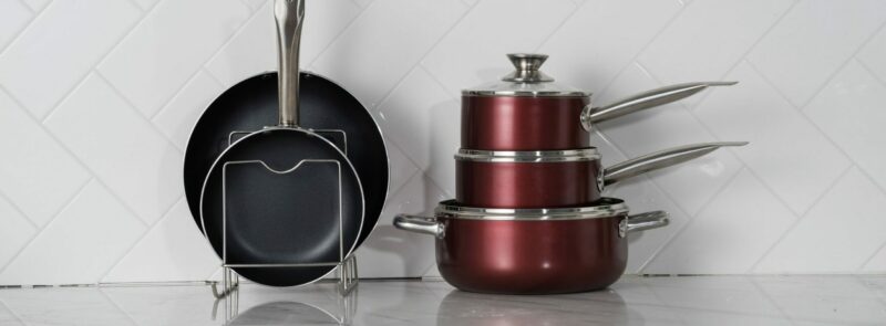 Kitchen pots and pans